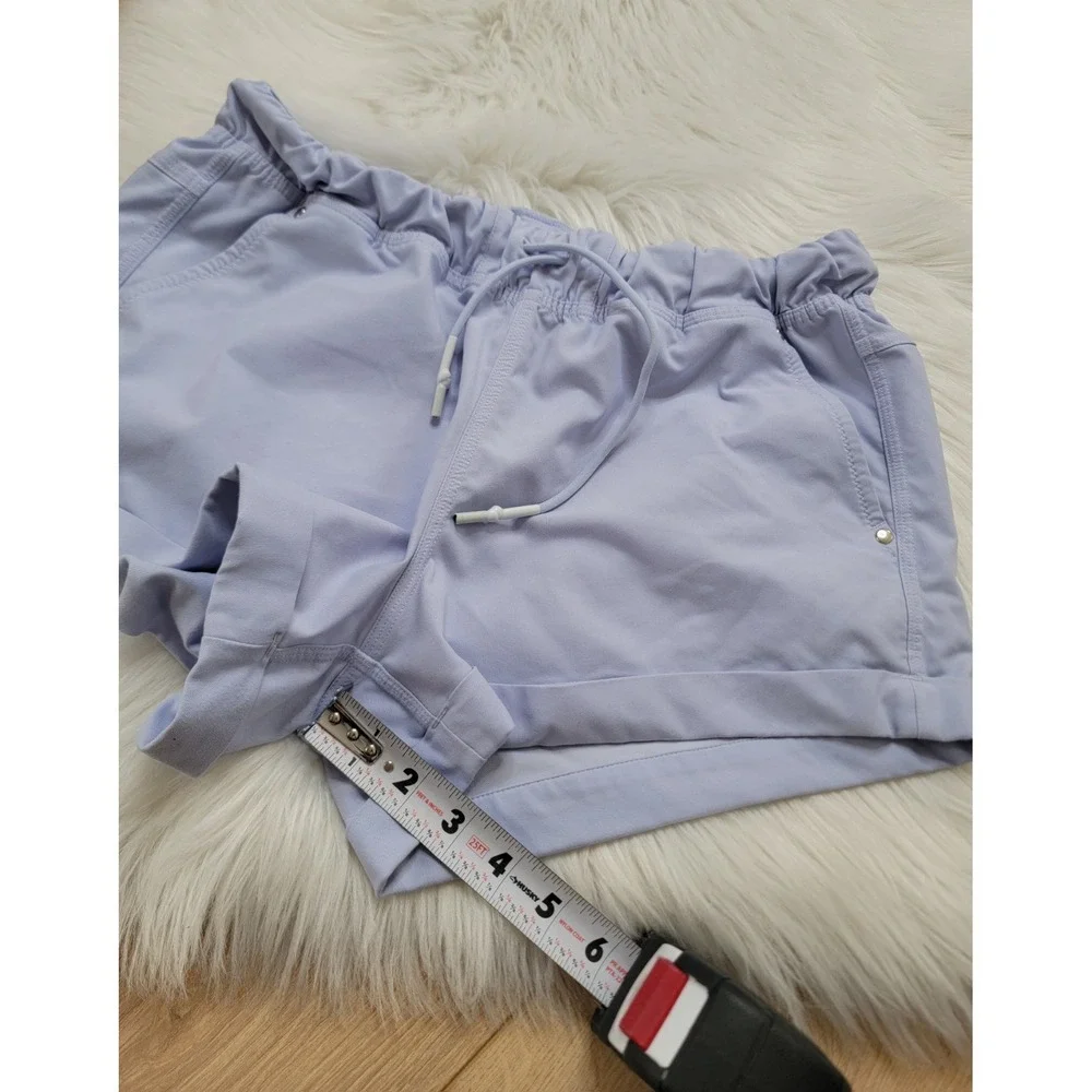 Lululemon Play All Day Cuffed Shorts Women's Size 8 Cool Breeze 3